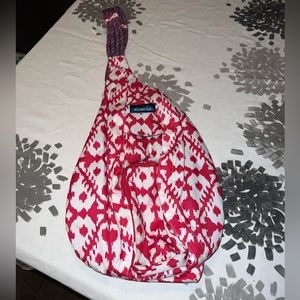 Pink and white Kavu rope bag